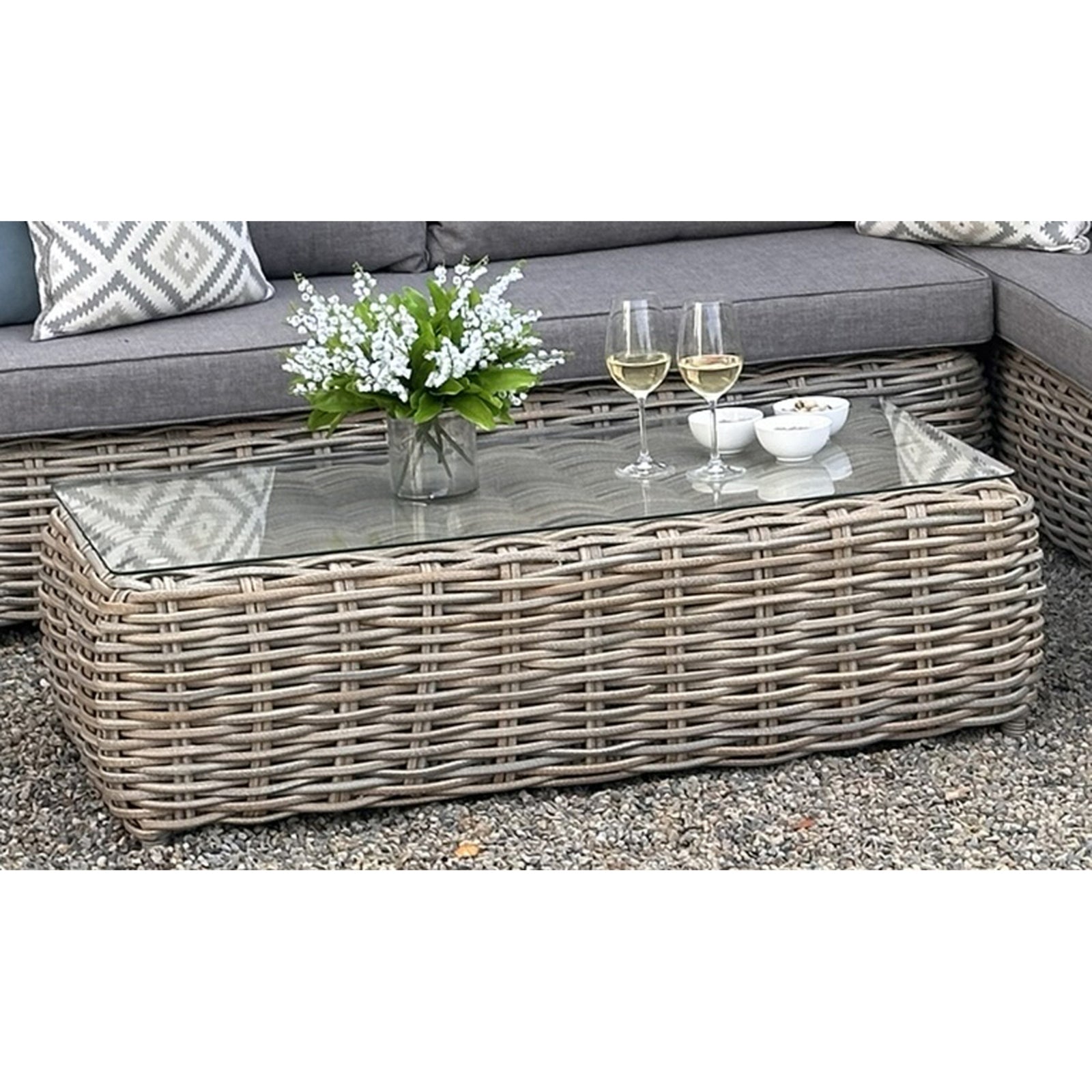 Amalfi Collection Outdoor Large Corner Sofa Set with Table